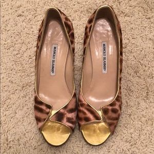 Manolo Blahnik Leopard Peep toe heels